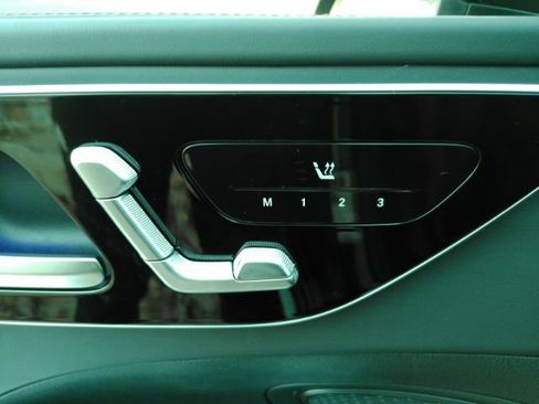 Used 2023 Mercedes-Benz C 43 AMG 4MATIC Sedan image 17