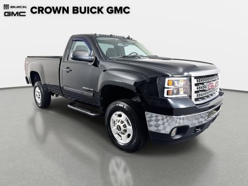 Used 2014 GMC Sierra 2500 SLE w/ Snow Plow Prep Package image 3