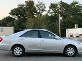 Used 2004 Toyota Camry LE image 6