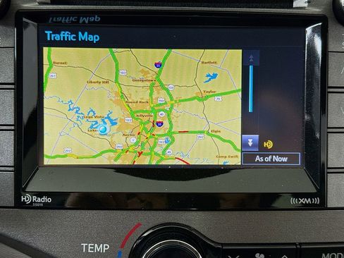 Used 2015 Toyota Venza LE image 13