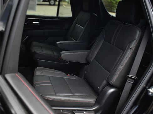 Used 2026 Chevrolet Tahoe RST w/ Comfort Package AWD/4WD image 12