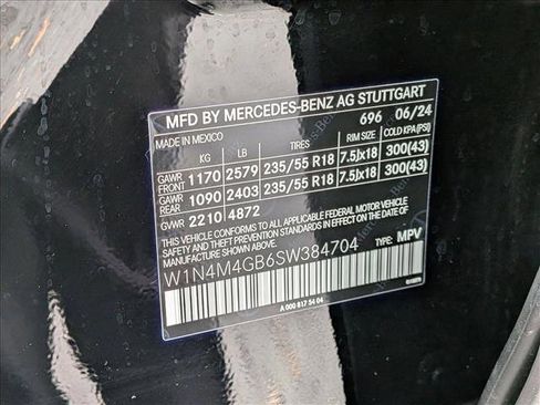 Certified 2025 Mercedes-Benz GLB 250 image 24