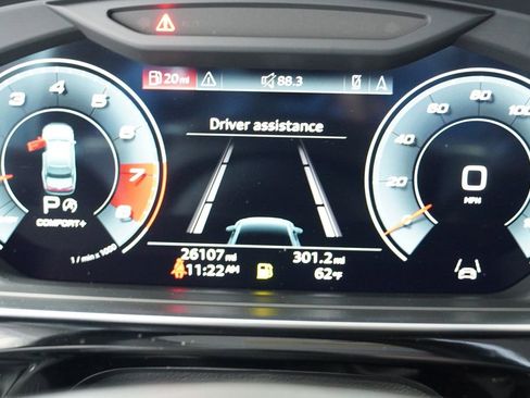 Used 2023 Audi S8 image 13