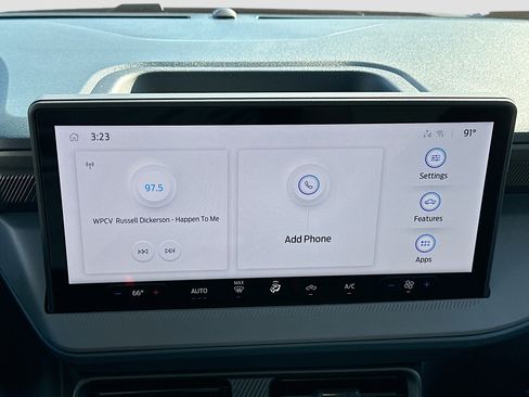 New 2026 Ford Maverick XL image 9