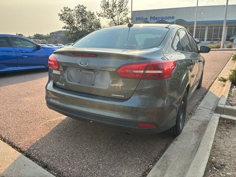 Used 2015 Ford Focus S FWD image 4