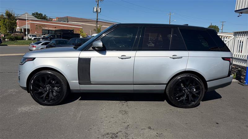 Used 2019 Land Rover Range Rover HSE AWD/4WD image 3