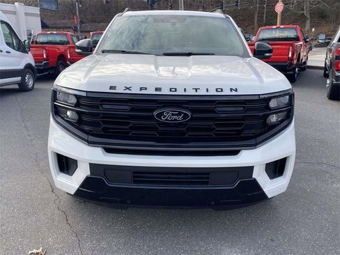New 2025 Ford Expedition Platinum w/ Stealth Performance Package image 2