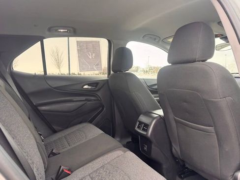 Used 2023 Chevrolet Equinox LT image 27