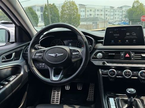 Used 2020 Genesis G70 2.0T Sport RWD image 25
