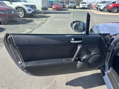 Used 2008 MAZDA MX-5 Miata Sport image 15