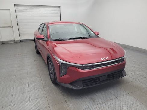 Used 2025 Kia K4 FWD image 14