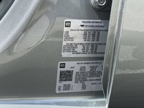 Certified 2025 GMC Sierra 1500 Denali AWD/4WD image 34