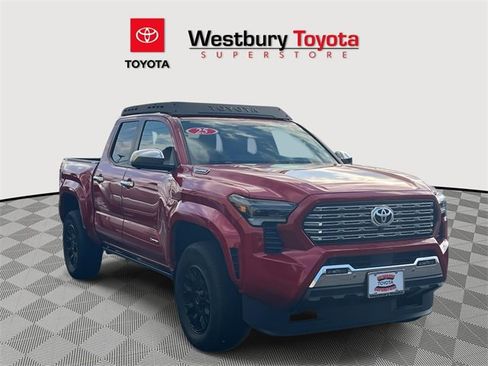 Certified 2025 Toyota Tacoma Limited image 1