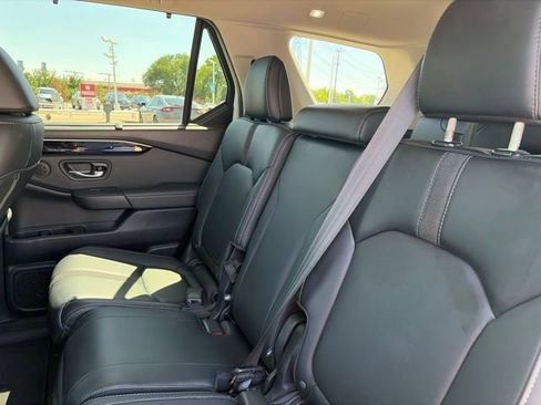 Used 2024 Honda Pilot EX-L image 10