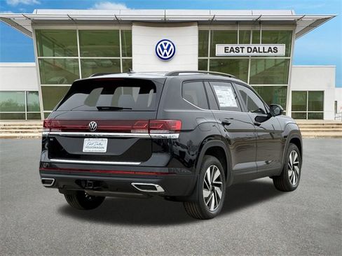 New 2026 Volkswagen Atlas SE image 3