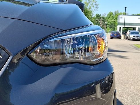 Used 2023 Subaru Crosstrek 2.0i Premium AWD/4WD image 9