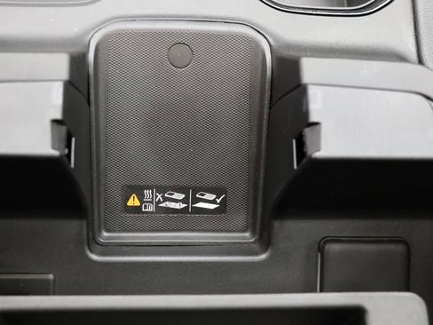 Used 2025 GMC Sierra 1500 AT4 w/ AT4 Premium Package image 42