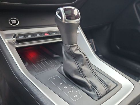 Used 2024 Audi Q3 2.0T Premium Plus w/ Premium Plus Package image 22