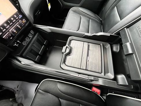 New 2026 RAM 1500 Limited AWD/4WD image 32