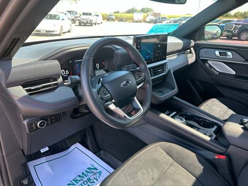Used 2025 Ford Explorer ST w/ Sun And Sound Package AWD/4WD image 13