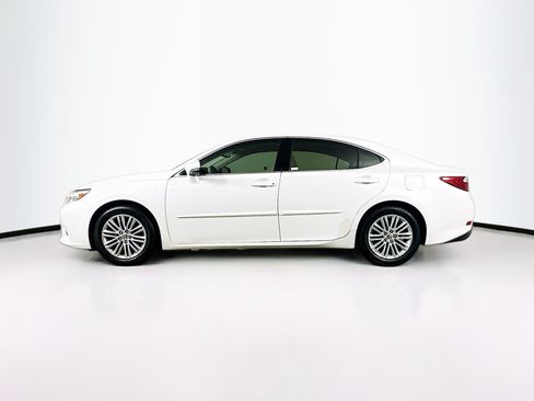 Used 2014 Lexus ES 350 w/ Luxury Package FWD image 4
