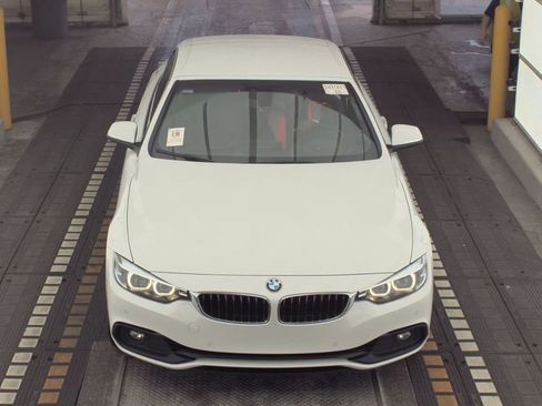 Used 2019 BMW 430i Convertible w/ Convenience Package image 2