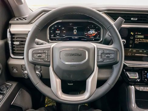 New 2025 GMC Sierra 2500 Denali w/ Technology Package image 33