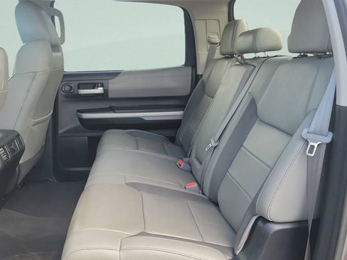 Certified 2019 Toyota Tundra Limited AWD/4WD image 10