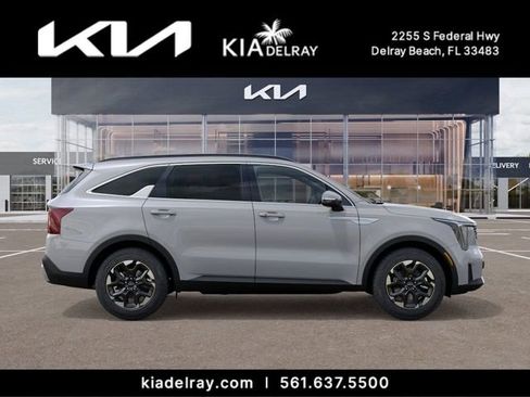 New 2026 Kia Sorento S image 7