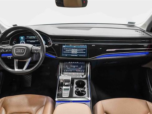 Used 2022 Audi Q7 Premium Plus image 12