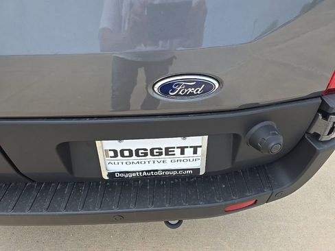 New 2025 Ford Transit 250 148 High Roof image 8