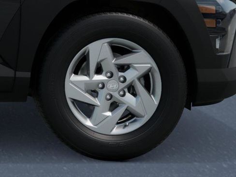 New 2026 Hyundai Kona SE image 8