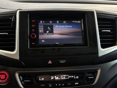 Used 2017 Honda Ridgeline Sport image 40