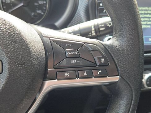 Used 2024 Nissan Kicks SV FWD image 20