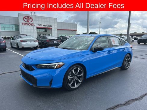 Used 2025 Honda Civic Sport Touring image 1