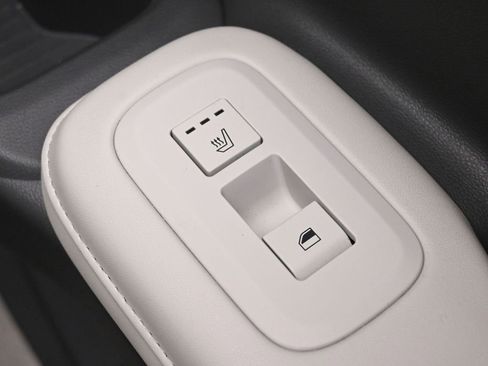 Used 2024 Hyundai Santa Fe Limited image 22