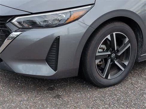 Used 2024 Nissan Sentra SV image 11