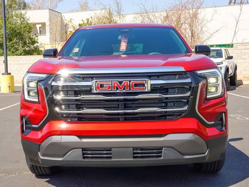 Used 2026 GMC Terrain Elevation image 4