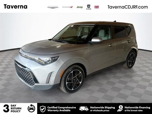 Used 2023 Kia Soul EX FWD image 1