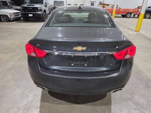 Used 2018 Chevrolet Impala Premier FWD image 7