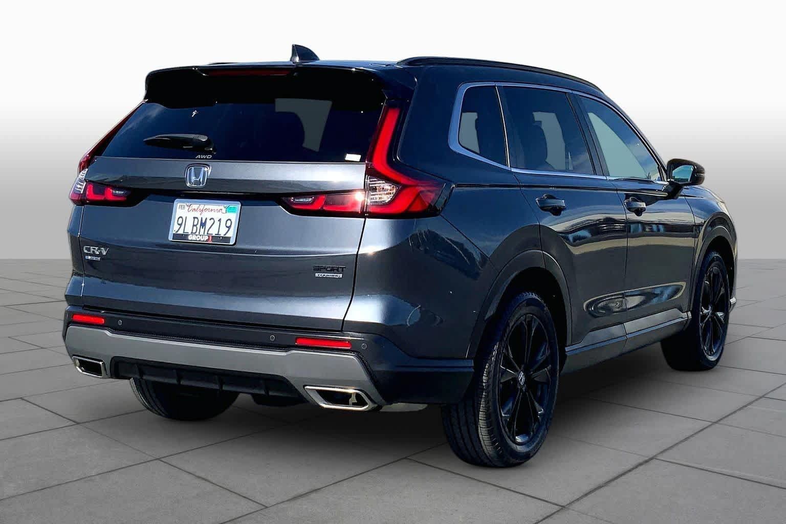 Used 2024 Honda CR-V Sport Touring image 12
