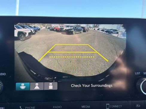 Used 2023 Honda CR-V LX image 18