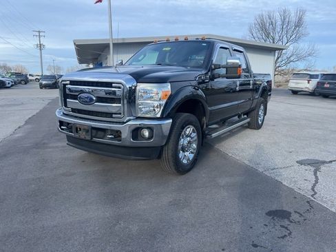 Used 2016 Ford F250 Lariat w/ Lariat Ultimate Package image 2