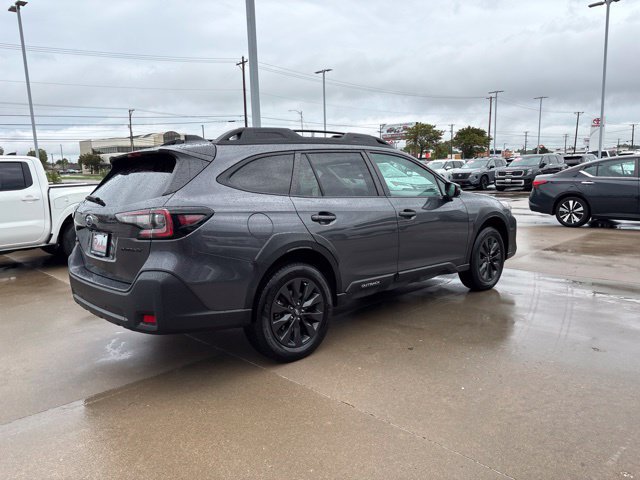 Used 2024 Subaru Outback Onyx Edition AWD/4WD image 3