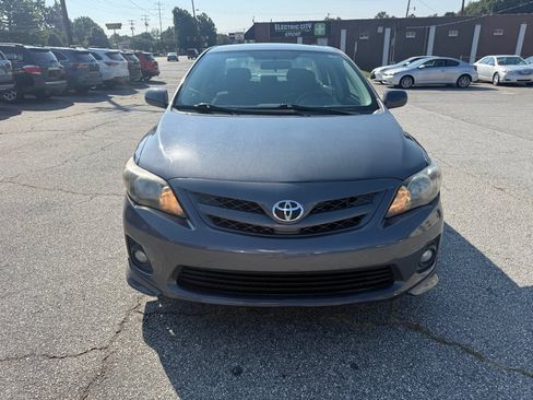 Used 2011 Toyota Corolla S FWD image 2