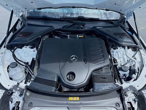 Used 2025 Mercedes-Benz E 450 4MATIC Sedan image 35