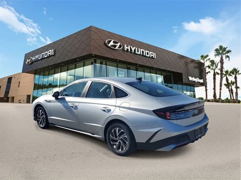 New 2026 Hyundai Sonata Blue image 2