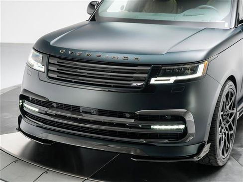 New 2025 Land Rover Range Rover Long Wheelbase Autobiography image 9