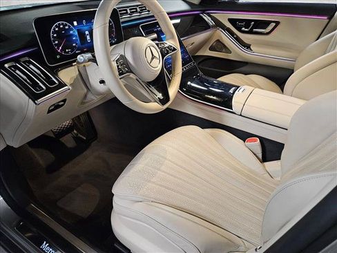 Used 2022 Mercedes-Benz S 500 4MATIC image 10