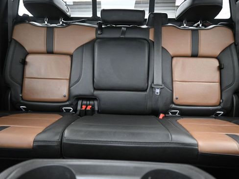 Used 2022 Chevrolet Silverado 2500 High Country w/ Safety Package II image 40